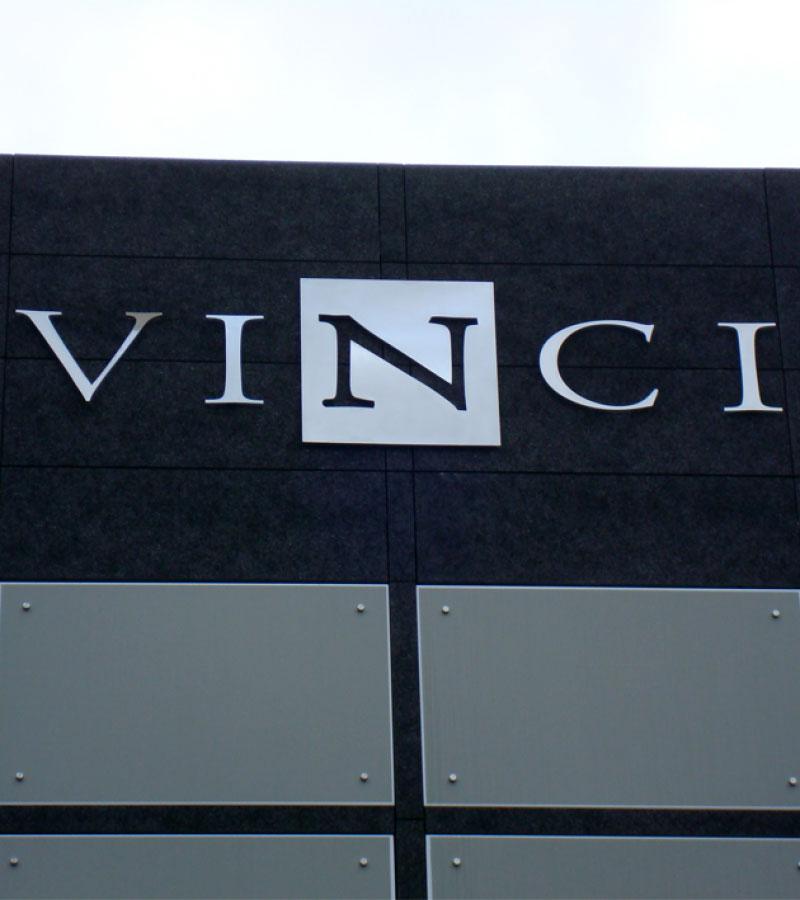 Pylony i totemy nietypowe - obrazek 2