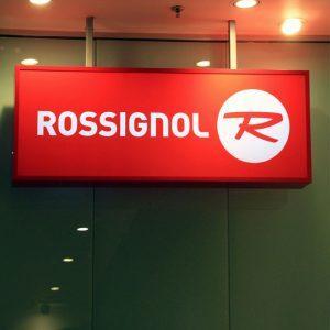 Kasetony z licem z plexi